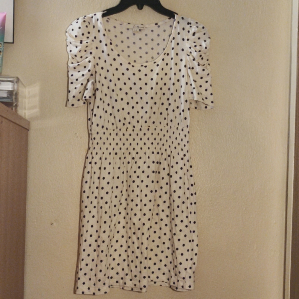 Forever 21 Black Polka Dot White Dress with Gathered Sleeves